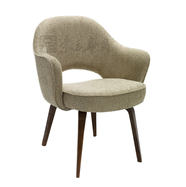 Fe|e|kҾ|e|зeΣOӋΣe CG-Saarinen-Arm-Chair