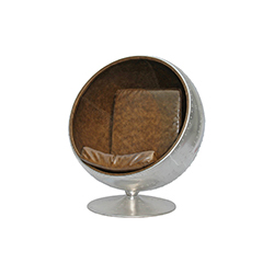 spitfire ball chair CG-M014